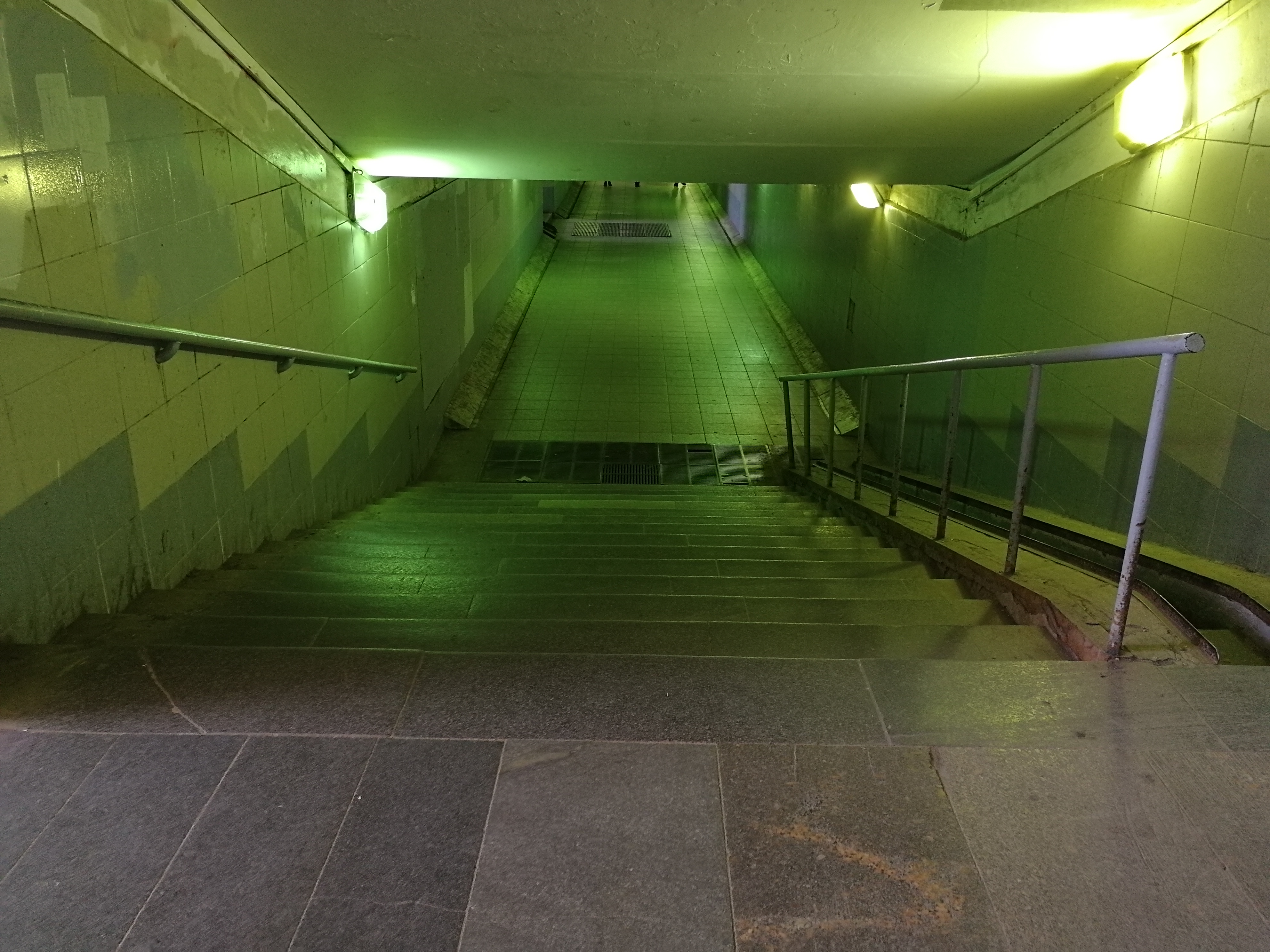 Подземный переход на станции Болшево.